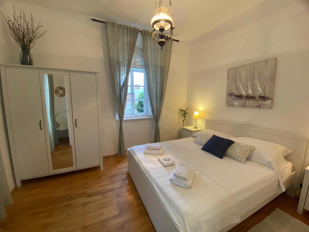 Apartments Rafaela Đảo Korčula Ngoại thất bức ảnh